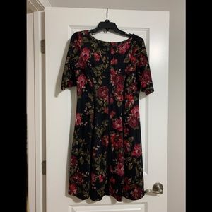 Gabby Skye Floral Dress